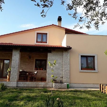 Apartman Ulika Медулин Екстериор снимка